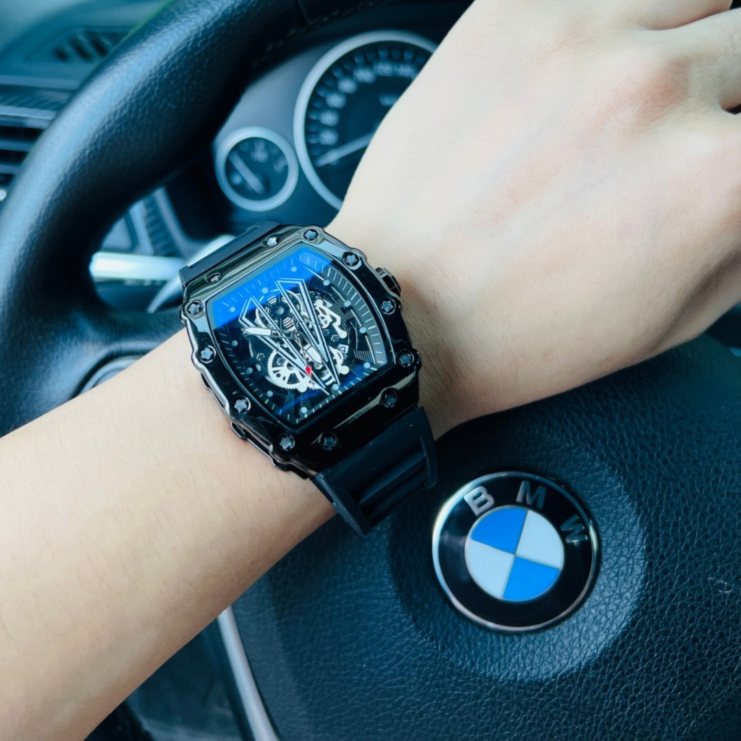 Transparent Black Case Casual  – Luxury Watch With Rubber Strap Bewertung und Preis