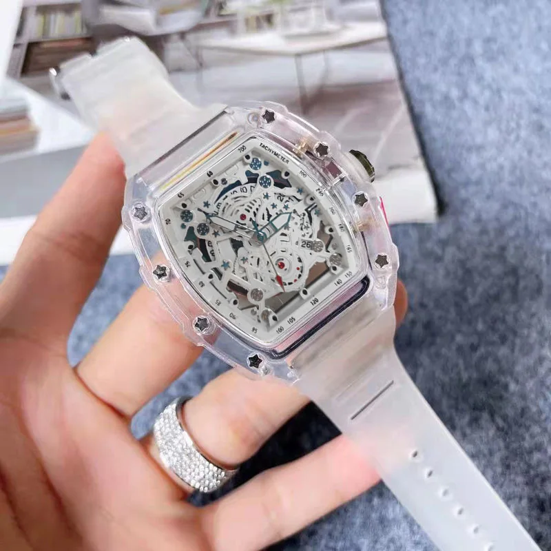 Tonneau Fashion Quartz Watch M – Luxury Watch With Rubber Strap Bewertung und Preis